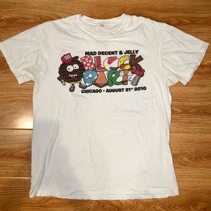 white vintage hanes graphic tee [SOLD!!]